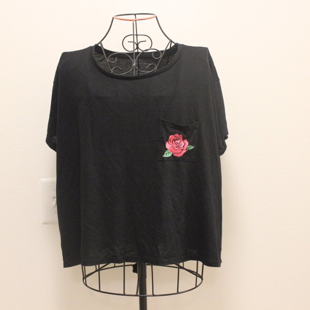 Black  Crop Top With Rose Pocket
